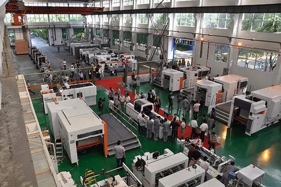 TDS790 थर्मल फोइल स्टैम्पिंग ऑटोमैटिक डाई कटर 5500s/h