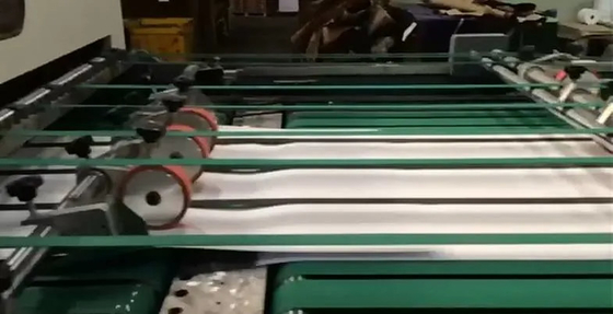स्लिटिंग और ट्रिमिंग के साथ हाई स्पीड पेपर रोल शीटर और कटर