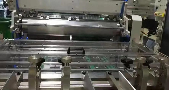 बॉक्स के लिए स्वचालित इकोग्राफिक्स विंडो पैचिंग मशीन