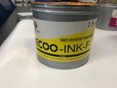ECOO-INK-F लाल विलायक आधारित ऑफसेट प्रिंटिंग स्याही 3 वर्ष की शेल्फ लाइफ के साथ 1 या 2.5 किलोग्राम/टन और 6 टिन/कार्टन में
