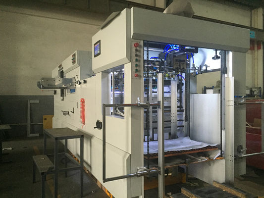 1080mm*780mm मरने काटने की मशीन कागज मरने काटने के साथ stripping